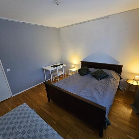 Cozy Korkalovaara Top Floor Apartment Rovaniemi Eksteriør bilde